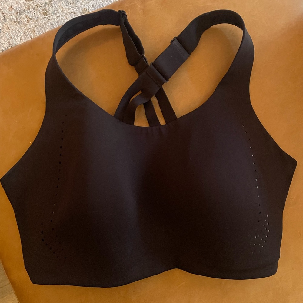 Lululemon 36DDD Women’s Black High Impact Sports Bra